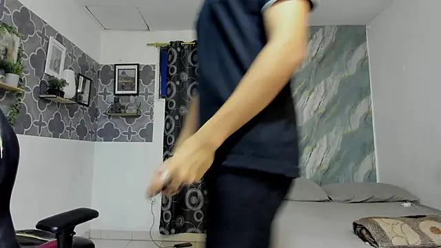son_hadess 现场XXX聊天