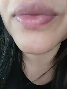 แชท XXX สดของ moritalatina