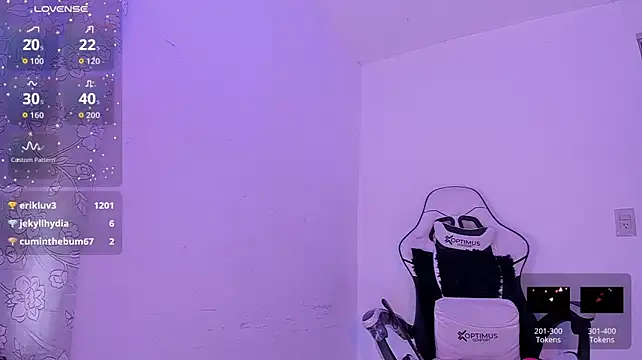 sarah_benjjaminn's Live XXX Chat