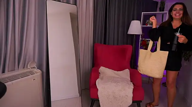 ElefteriaBliss – Naživo XXX chat