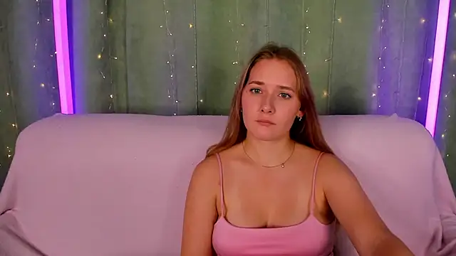 Chat XXX en directo de AlinaVice