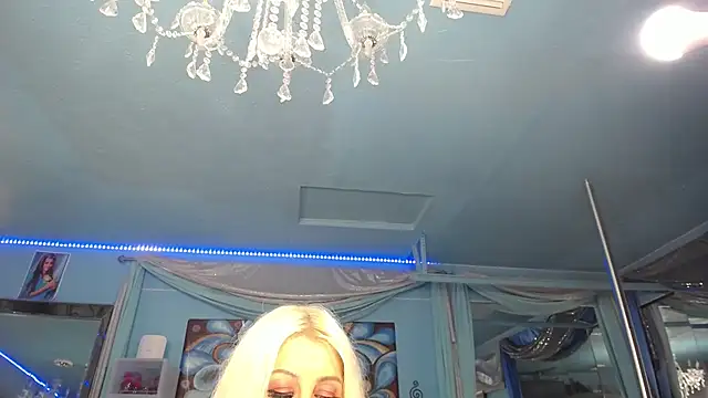 ADRIANNA_FOX's Live XXX Chat