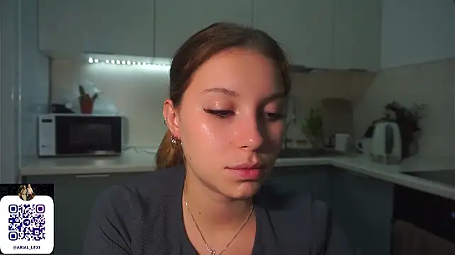 Sairallyn's Live XXX Chat