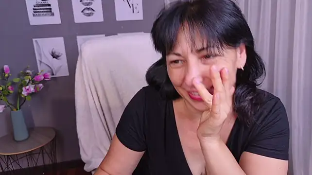 LiluGrants 现场XXX聊天