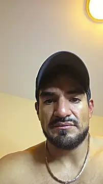 Онлайн чат XXX piggylatino