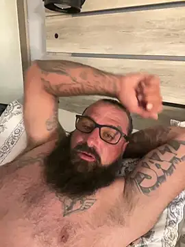 alphareign85 élő XXX-chatje