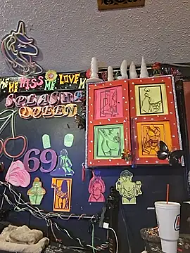Splash_Queen420 – Naživo XXX chat
