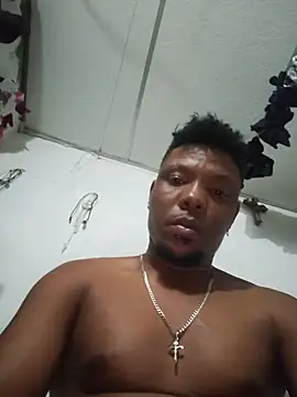 hugo3918_ Chat XXX in diretta