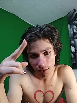 LittleTymmy's Live XXX Chat