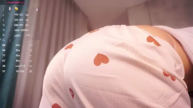 QueenieGitt 现场XXX聊天