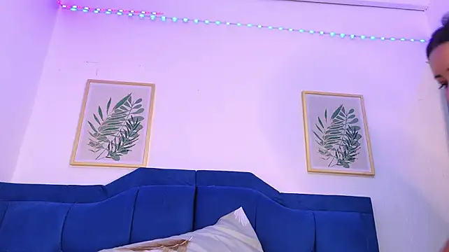 ZaraBlake_'s Live XXX Chat