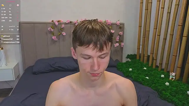 Chat XXX en directo de cuMte_boy
