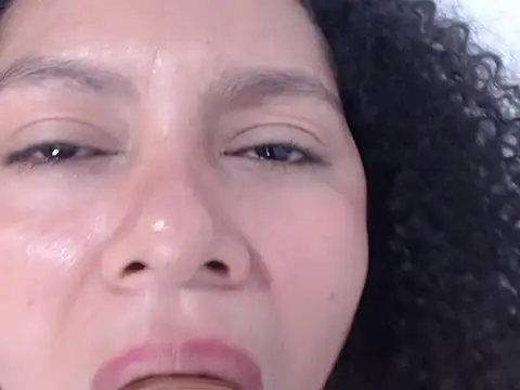 Онлайн чат XXX Daisy_crespa