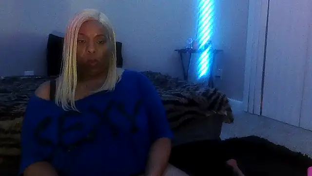 Živý XXX chat Goddessebonyrose