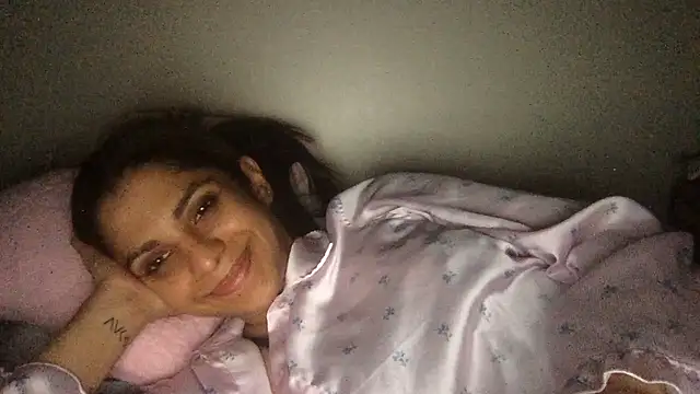 karlatiburcio's Live XXX Chat