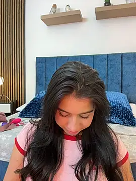Chat XXX en directo de KallyMyller1