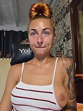Chat XXX Live kylie_blck
