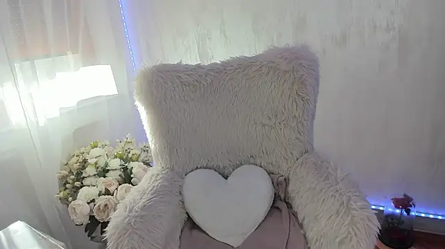 ElisaBaxter Chat XXX in diretta