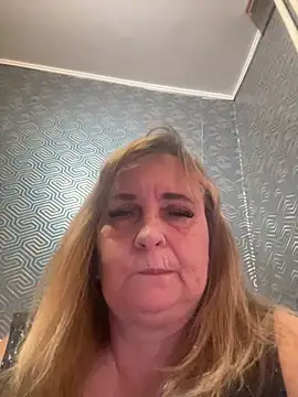 צ'אט XXX בשידור חי של Irina2909@xh