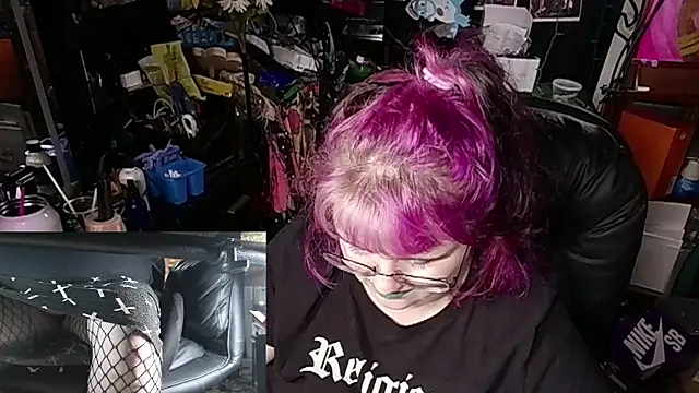 Онлайн чат XXX Sinstresshemlock
