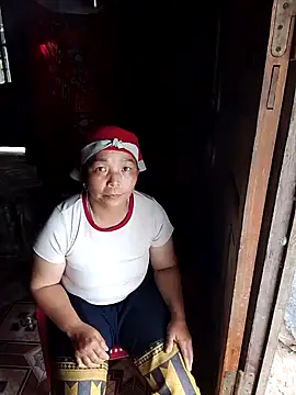tran-trang 现场XXX聊天