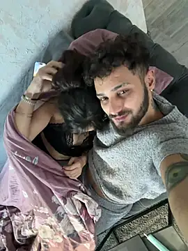 צ'אט XXX בשידור חי של Lovleymili