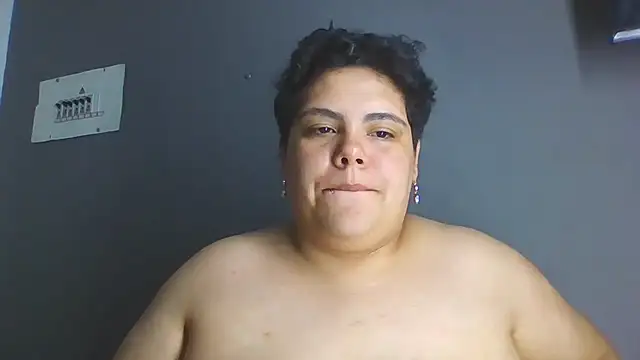 Hailey_Curvy Obrolan Langsung XXX