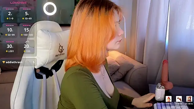 Emily_Miu XXX чат на живо