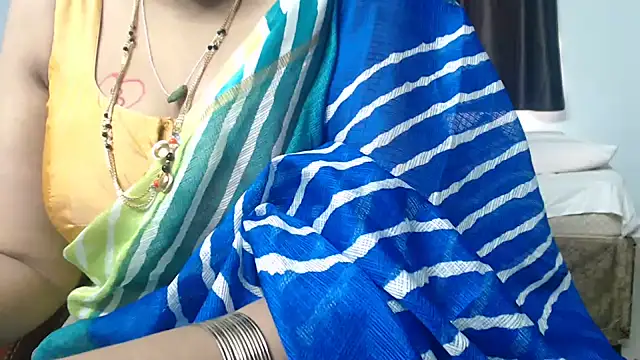 sunitha-3 লাইভ XXX চ্যাট