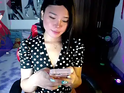 sofiathe1st লাইভ XXX চ্যাট