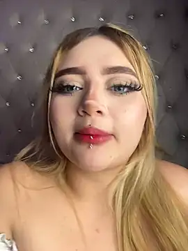 Chatroom XXX en direct de lya_nekko_
