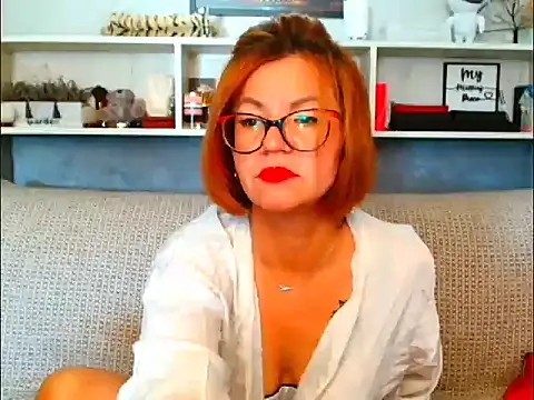 Natali3855 Adlı Modelin Canlı XXX Sohbeti