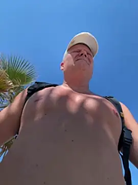 The_Oldbulln Live XXX chat