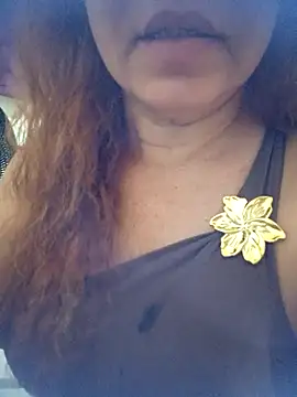 SOLTEIRASIGILO's Live XXX Chat