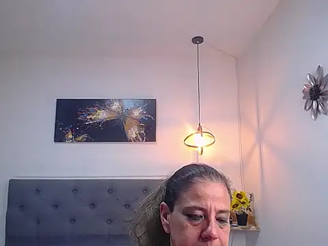 sasi_luna's Live XXX Chat