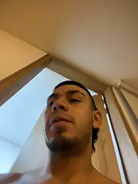Czat XXX na żywo – Taylor_DiamondBoy