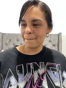 Kataliina Adlı Modelin Canlı XXX Sohbeti