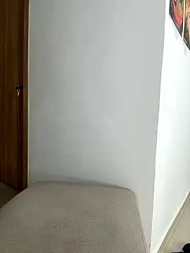 cuteluci_n Live XXX chat