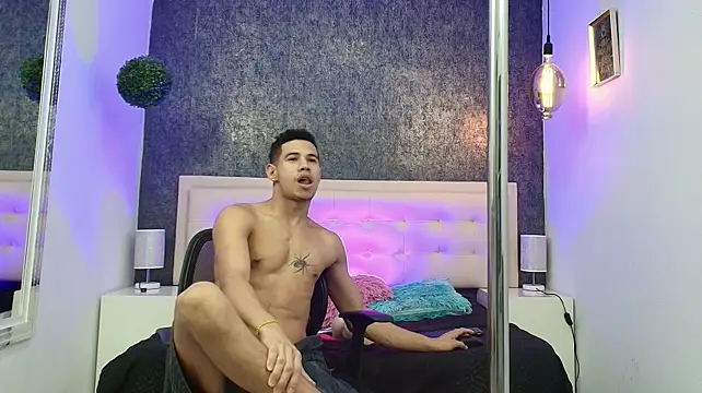 Онлайн чат XXX Erick_Zhimerman
