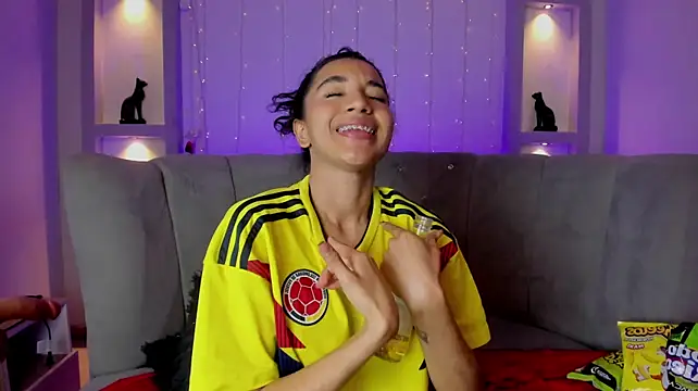 Emily_bruss Chat XXX live
