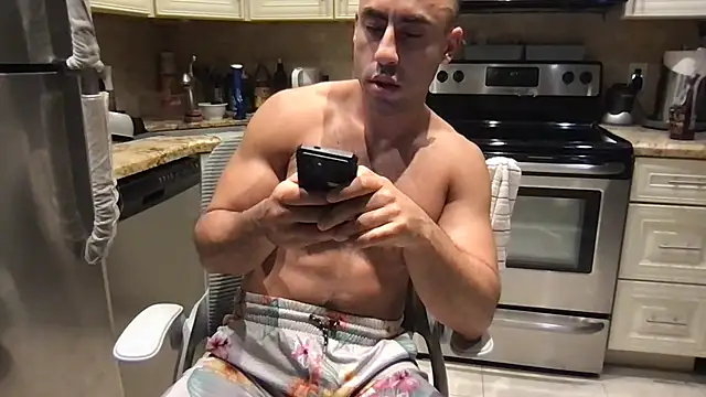 Chat XXX Live BigGuyMuscle