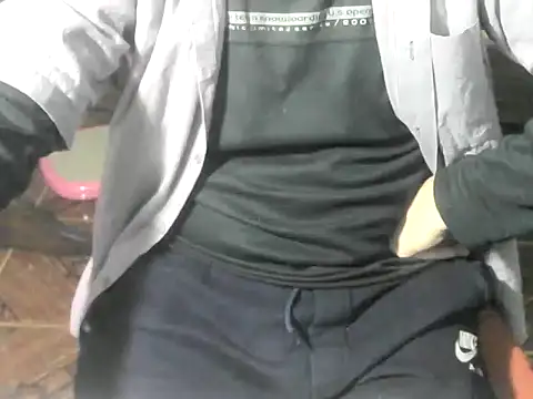 OreCam's Live XXX Chat