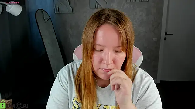 Chat XXX en directo de Sophia_Millery