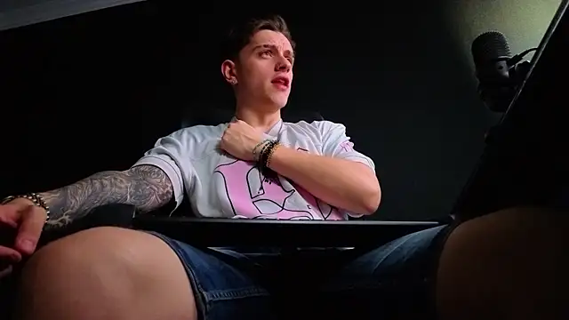 FelixStarkk Live XXX-Chat