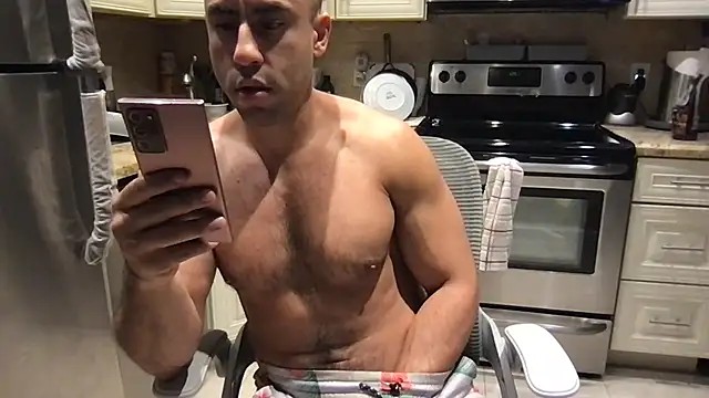 BigGuyMuscle's Live XXX Chat