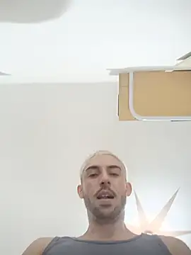 Bruninhodot's Live XXX Chat