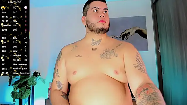 Chat +18 de Thomas_chubbyxhot ao vivo