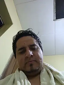 Show modela Elrecomendador na web-kameri