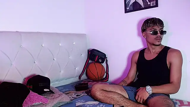 Angel_foxc13 现场XXX聊天