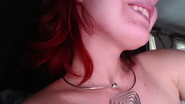 XXX chat uživo modela RubyLynxx